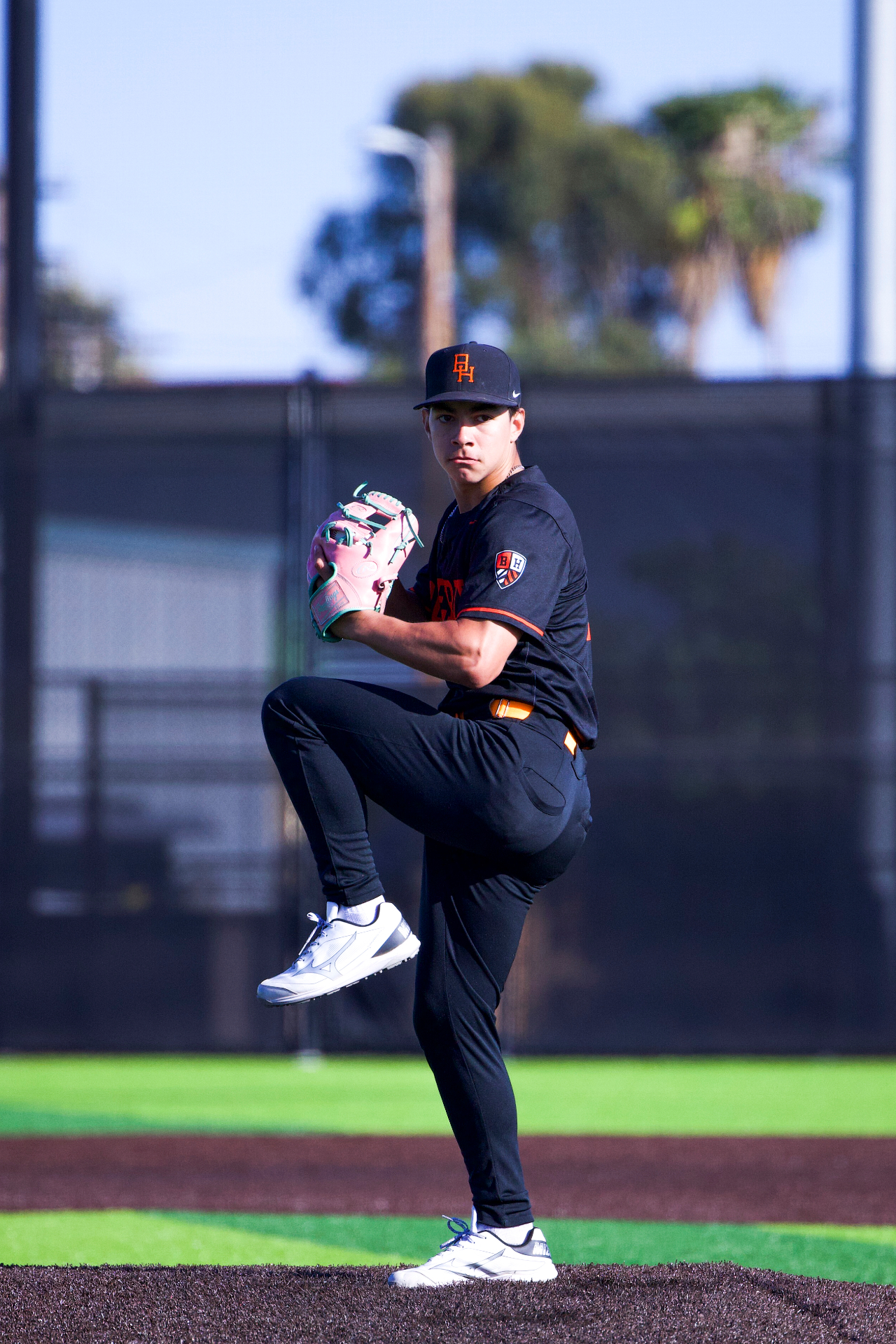 Fed Ramirez at the top of his leg kick before delivering the pitch
